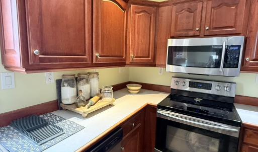 B646AE32-9266-49C6-A8AA-4D6A4877932E