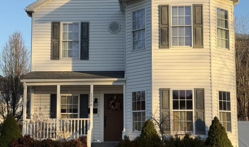 3328BC92-A84E-4D12-9DCC-46B05BD5FB64