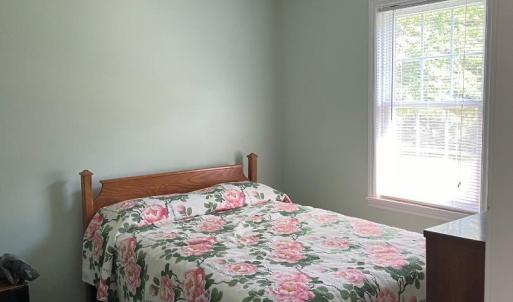 Photo #5 of 7084 Hunting Creek Road, Nathalie, VA 1.5 acres