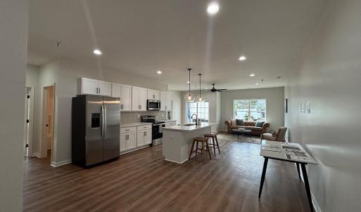 Photo #5 of 125 Brenleigh Court, Lynchburg, VA