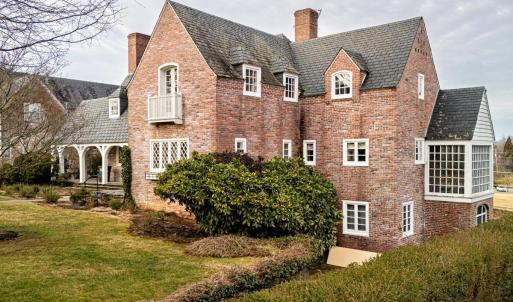 Photo #2 of 113 Oakwood Place, Lynchburg, VA 0.5 acres