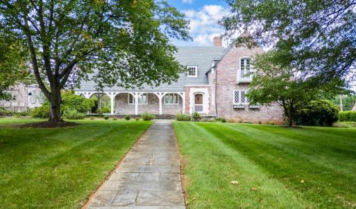 Photo #2 of 113 Oakwood Place, Lynchburg, VA 0.5 acres
