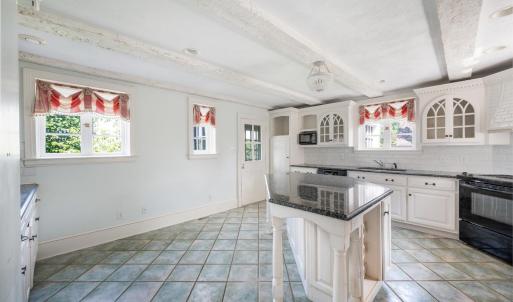 Photo #33 of 113 Oakwood Place, Lynchburg, VA 0.5 acres