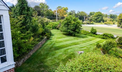Photo #14 of 113 Oakwood Place, Lynchburg, VA 0.5 acres