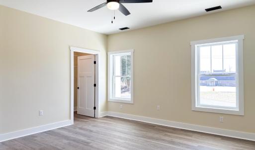 Photo #17 of 520 Raflo Place Avenue, Bedford, VA 0.8 acres