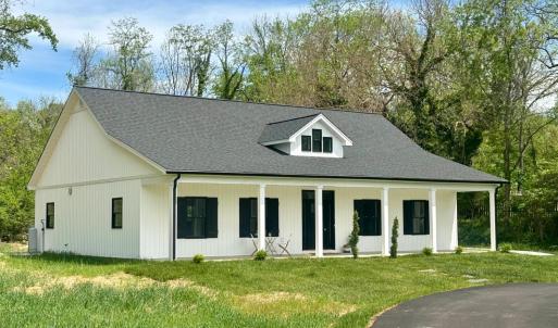 Photo #2 of 520 Raflo Place Avenue, Bedford, VA 0.8 acres