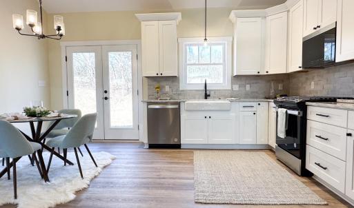 Photo #12 of 520 Raflo Place Avenue, Bedford, VA 0.8 acres