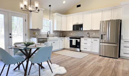 Photo #13 of 520 Raflo Place Avenue, Bedford, VA 0.8 acres