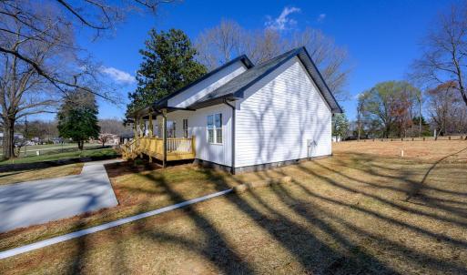 Photo #39 of 1906 Lakeside Drive, Lynchburg, VA 0.4 acres