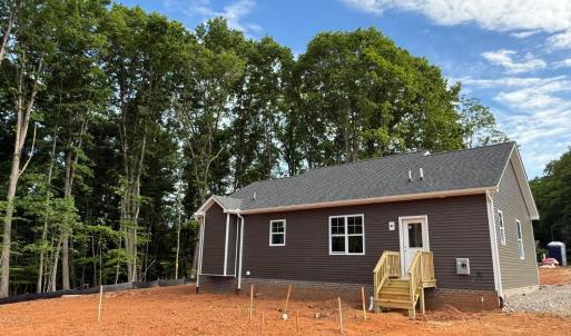 Photo #16 of 3898 Horseshoe Road, Appomattox, VA 1.2 acres