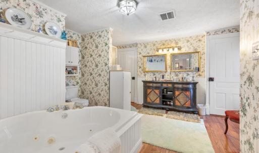 Photo #50 of 805 Longwood Avenue, Bedford, VA 1.1 acres