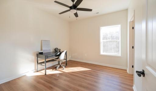 Photo #9 of 128 Brenleigh Court, Lynchburg, VA
