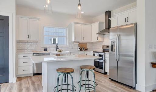Photo #21 of 111 Retreat Lane, Huddleston, VA 0.2 acres