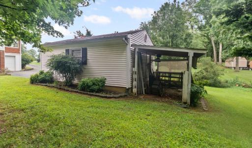 Photo #22 of 1533 Oakwood Street, Bedford, VA 0.4 acres