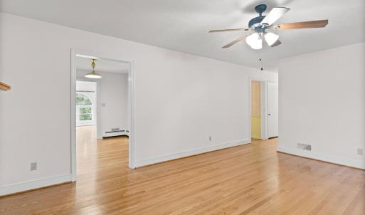 Photo #4 of 1533 Oakwood Street, Bedford, VA 0.4 acres