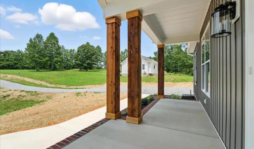 Photo #4 of 8666 Hat Creek Road, Brookneal, VA 1.6 acres
