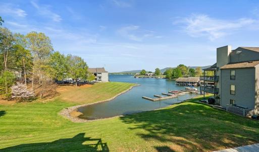 Photo #48 of 75 Dockside Circle, Moneta, VA