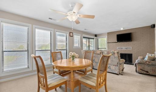 Photo #18 of 75 Dockside Circle, Moneta, VA
