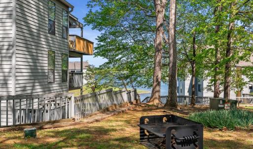 Photo #39 of 75 Dockside Circle, Moneta, VA
