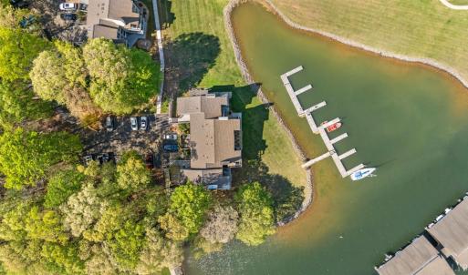 Photo #4 of 75 Dockside Circle, Moneta, VA
