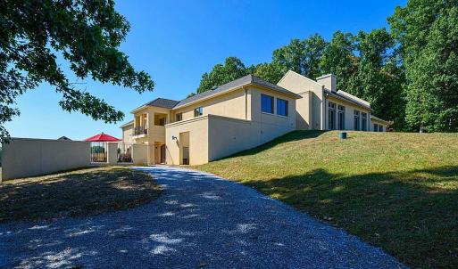 Photo #11 of 1209 Sycamore Creek Drive, Goode, VA 9.5 acres