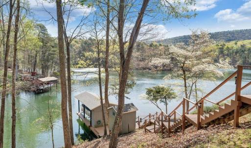 Photo #7 of 806 Cedar Key Lane, Huddleston, VA 1.7 acres
