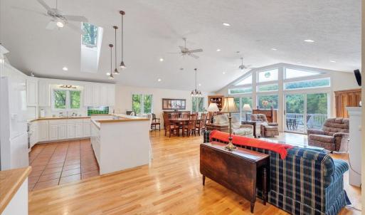 Photo #12 of 806 Cedar Key Lane, Huddleston, VA 1.7 acres