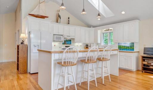 Photo #13 of 806 Cedar Key Lane, Huddleston, VA 1.7 acres