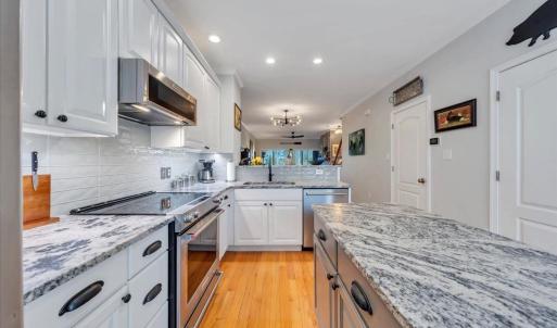 Photo #9 of 231 Mountain Cove Drive, Hardy, VA