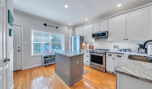 Photo #8 of 231 Mountain Cove Drive, Hardy, VA