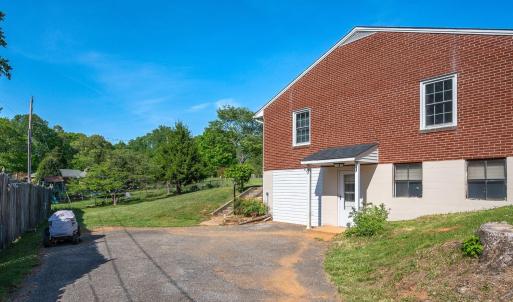 Photo #44 of 1235 Ashland Circle, Bedford, VA 0.4 acres