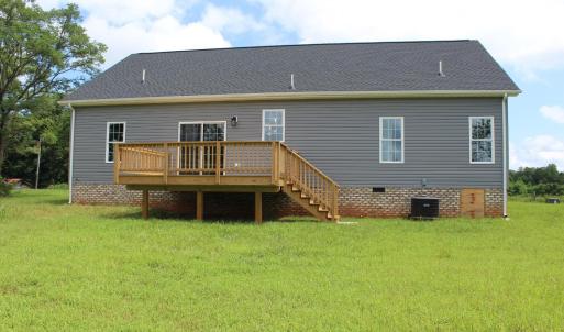 Photo #4 of 1493 Buck Creek Rd, Appomattox, VA 1.0 acres