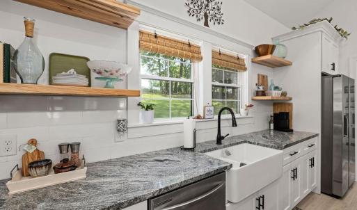 Photo #10 of 1038 Oak Leaf Court, Forest, VA 0.5 acres