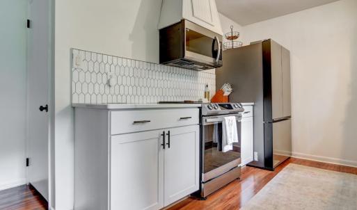 Photo #8 of 1026 Oakmont Circle, Lynchburg, VA 0.6 acres