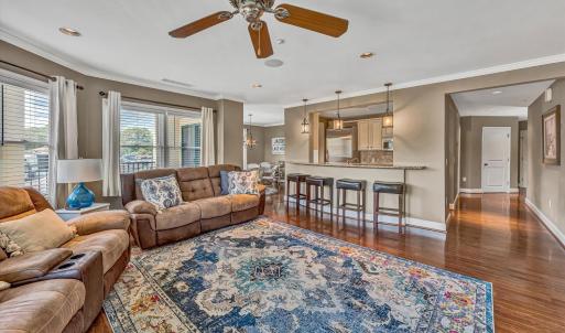 Photo #9 of 100 Bridgewater Pointe Place, Moneta, VA