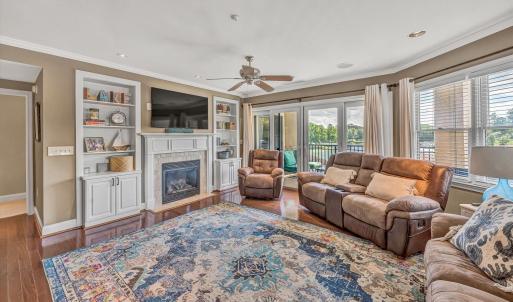 Photo #8 of 100 Bridgewater Pointe Place, Moneta, VA