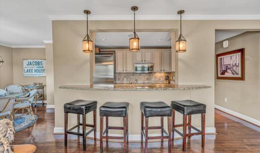 Photo #10 of 100 Bridgewater Pointe Place, Moneta, VA