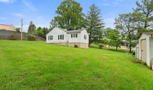 Photo #21 of 85 Belle Terre Dr, Lynchburg, VA 0.5 acres