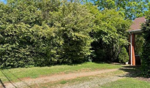 Photo #2 of 202 Leftwich Street, Gretna, VA 0.5 acres