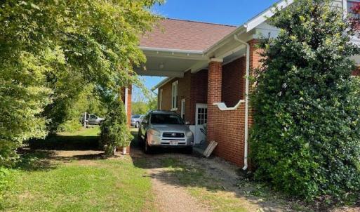 Photo #5 of 202 Leftwich Street, Gretna, VA 0.5 acres