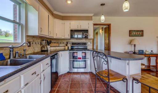 Photo #18 of 450 Holyfield Lane, Moneta, VA 12.0 acres
