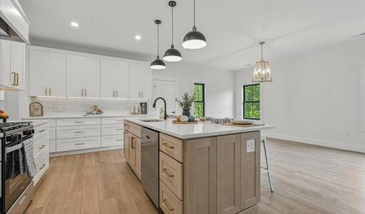 Photo #7 of 1037 Westerham Court, Huddleston, VA 0.4 acres