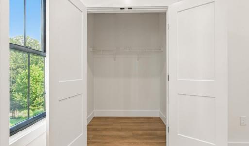 Photo #32 of 1037 Westerham Court, Huddleston, VA 0.4 acres