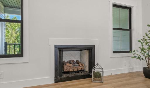 Photo #4 of 1037 Westerham Court, Huddleston, VA 0.4 acres