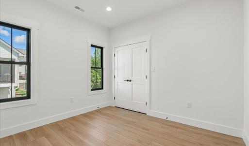 Photo #31 of 1037 Westerham Court, Huddleston, VA 0.4 acres