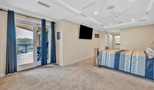 Photo #20 of 100 Bridgewater Pointe Place, Moneta, VA