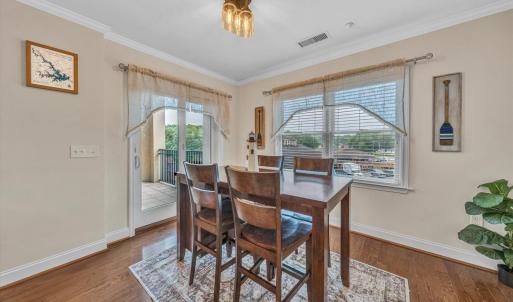 Photo #17 of 100 Bridgewater Pointe Place, Moneta, VA