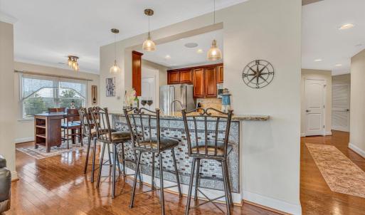 Photo #16 of 100 Bridgewater Pointe Place, Moneta, VA
