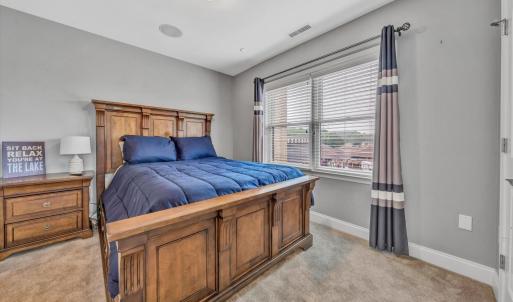 Photo #30 of 100 Bridgewater Pointe Place, Moneta, VA