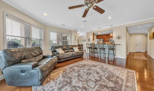 Photo #6 of 100 Bridgewater Pointe Place, Moneta, VA